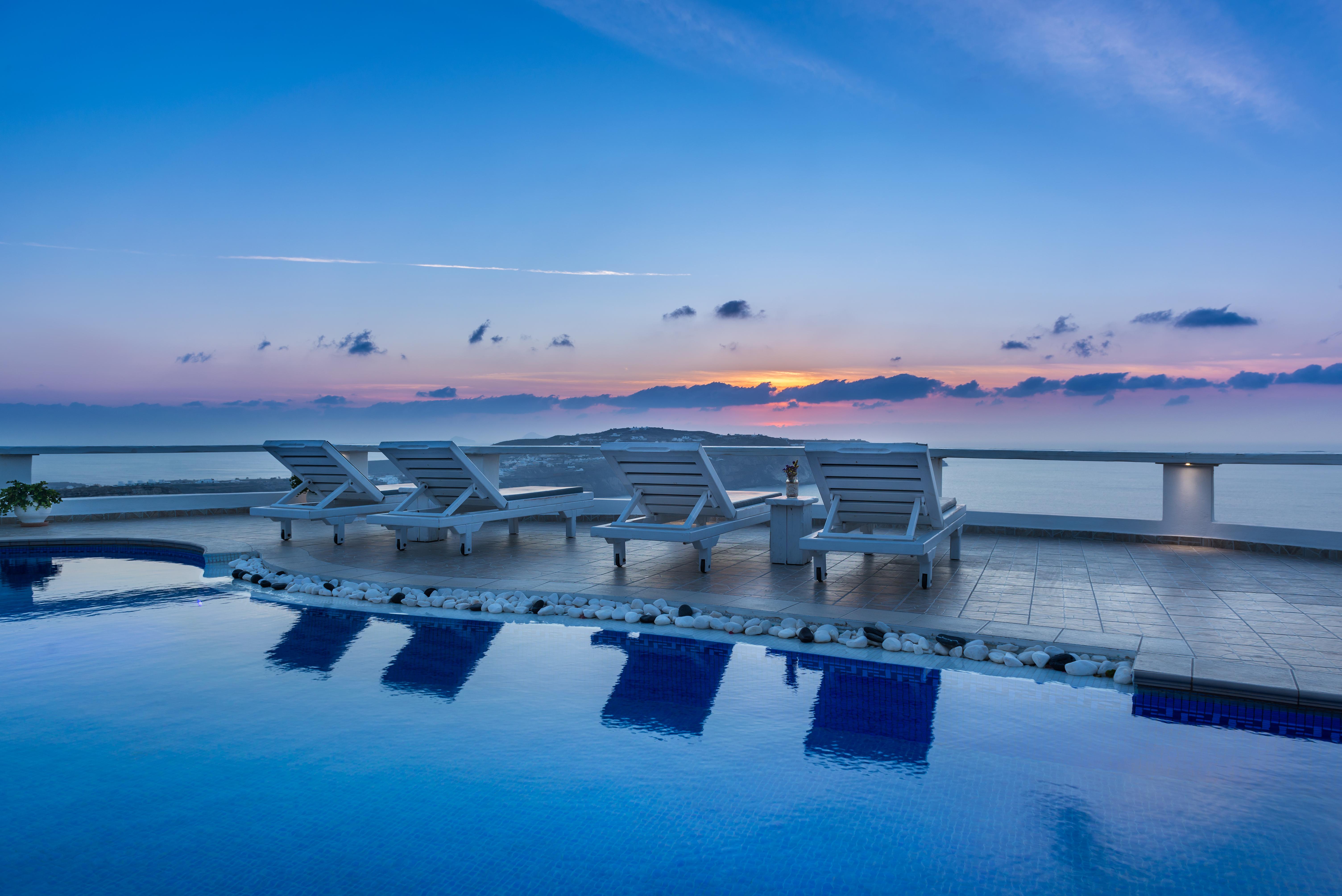 Athermi Suites - Adults Only Тира Экстерьер фото